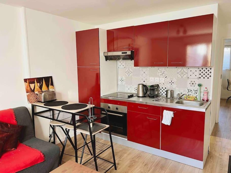 Appartement Ensoleille A 15 Minutes De Paris Vitry-sur-Seine Esterno foto